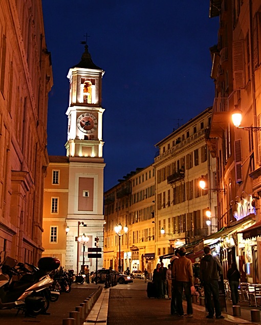 Rue de la Prefecture, 21:37, May 31 2006