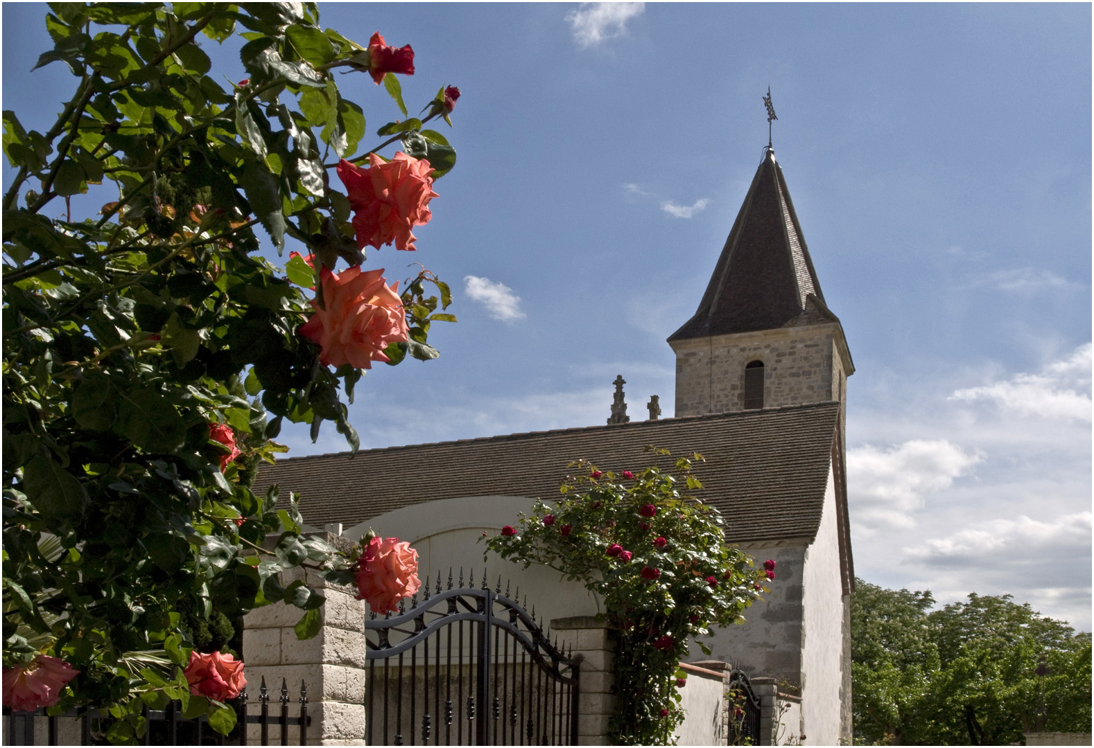 Rue de l’Eglise  --  Francescas, Lot-et-Garonne