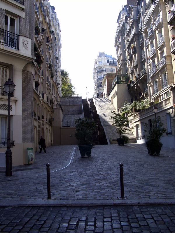 Rue du Mont Cenis