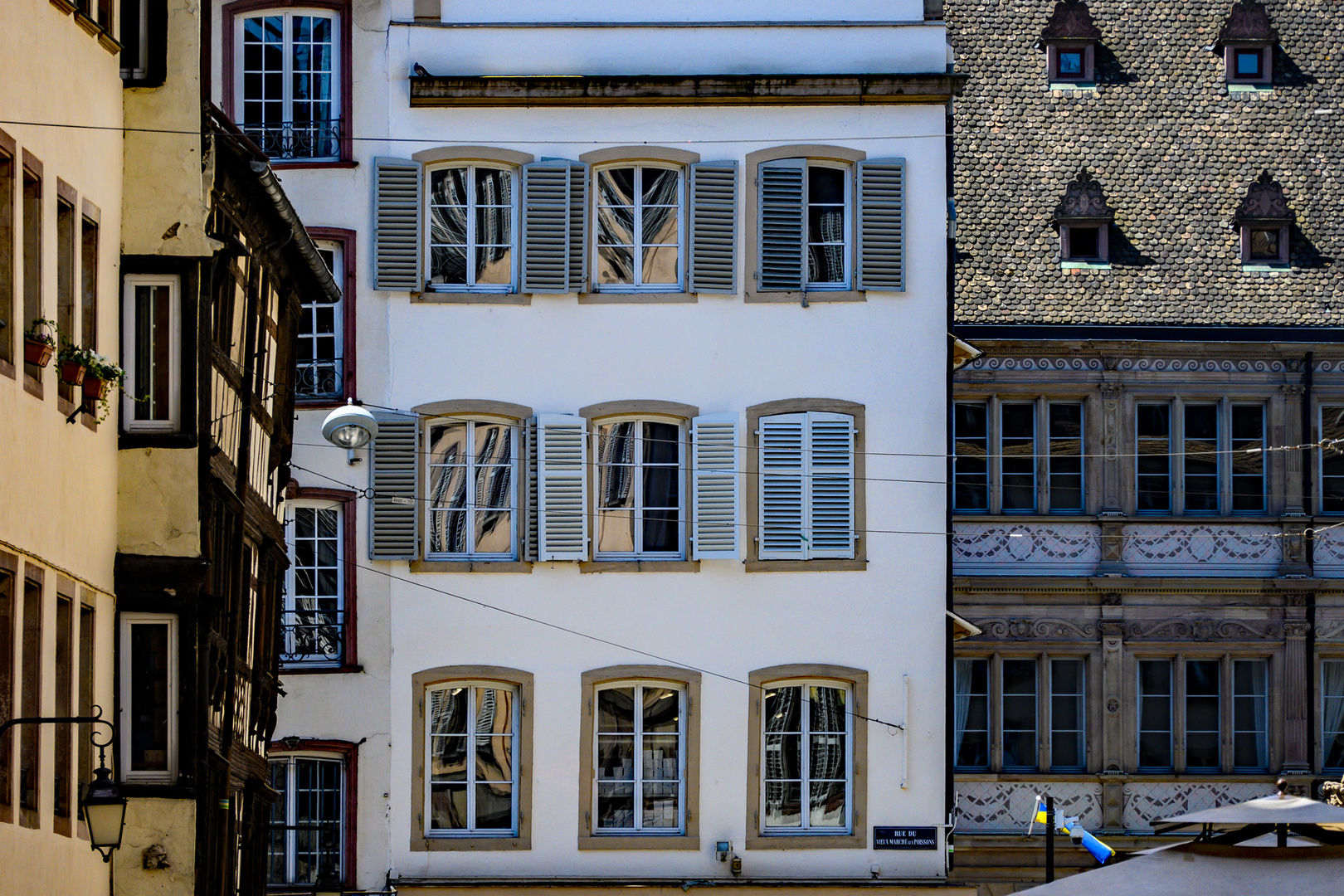 RUE DU VIEUX MARCHE AUX POISSOINS