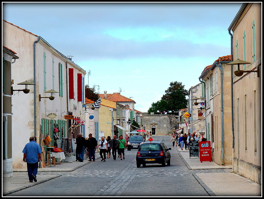 RUE PRINCIPALE DE BROUAGE