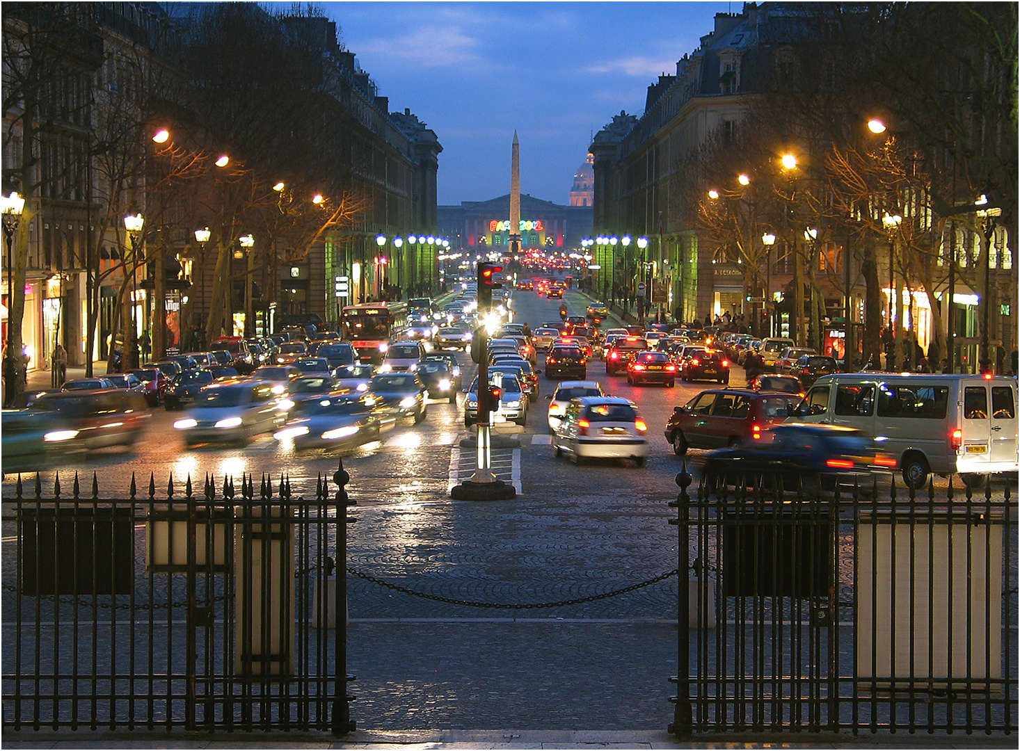 Rue Royale (Paris) am Abend Foto & Bild  city, france, paris Bilder
