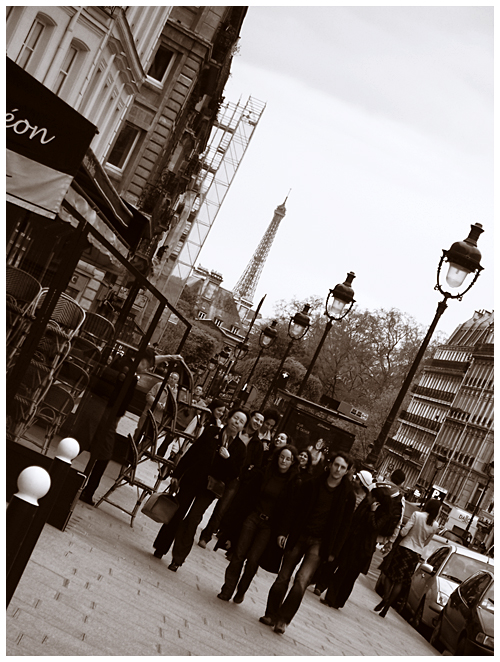 rue soufflot et la tour eiffel