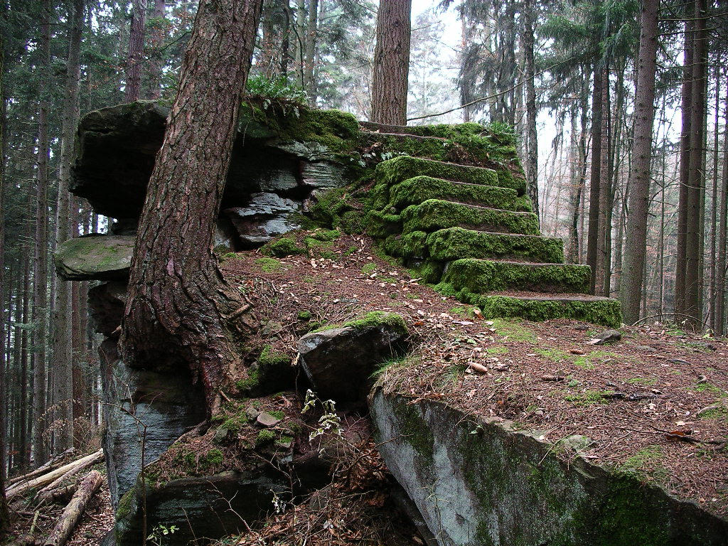 Rübe ab, das Schafott der Burgruine Waldeck