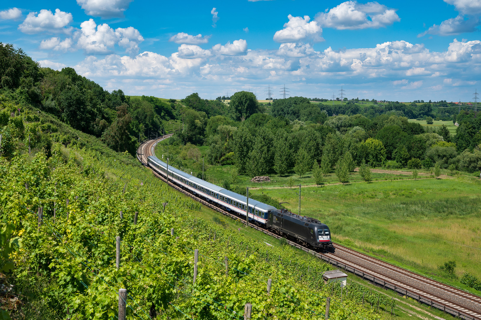 Rückkehr der n-Wagen am Neckar.