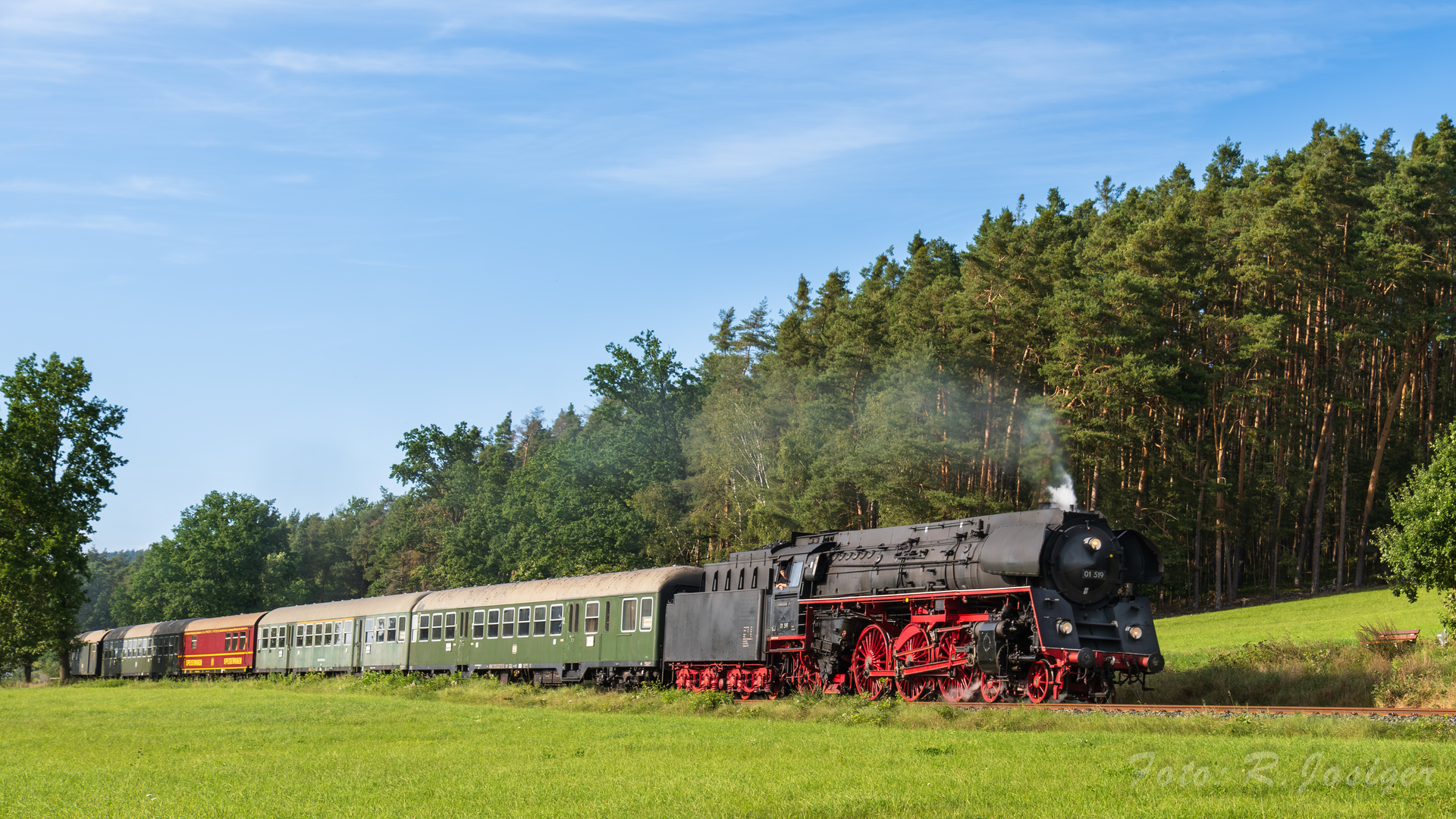 Rückreise im sommerlichen Abendlicht