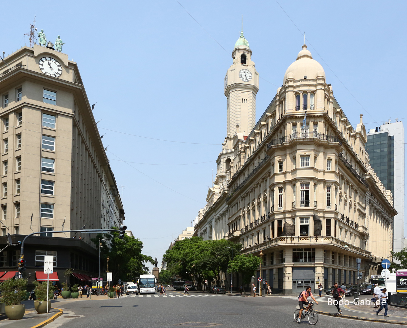 Rückseite des Plaza de Mayo