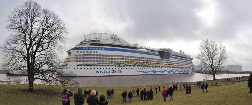 Rückwärts durch das Nadelöhr Ems zur Nordsee