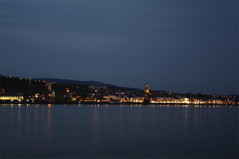 Rüdesheim bei Nacht