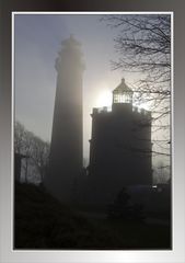 Rügen - Die Leuchttürme von Kap Arkona im Morgennebel