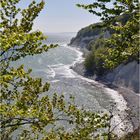 Rügen, Kreidefelsen, blauer Himmel und frisches Grün (reload)