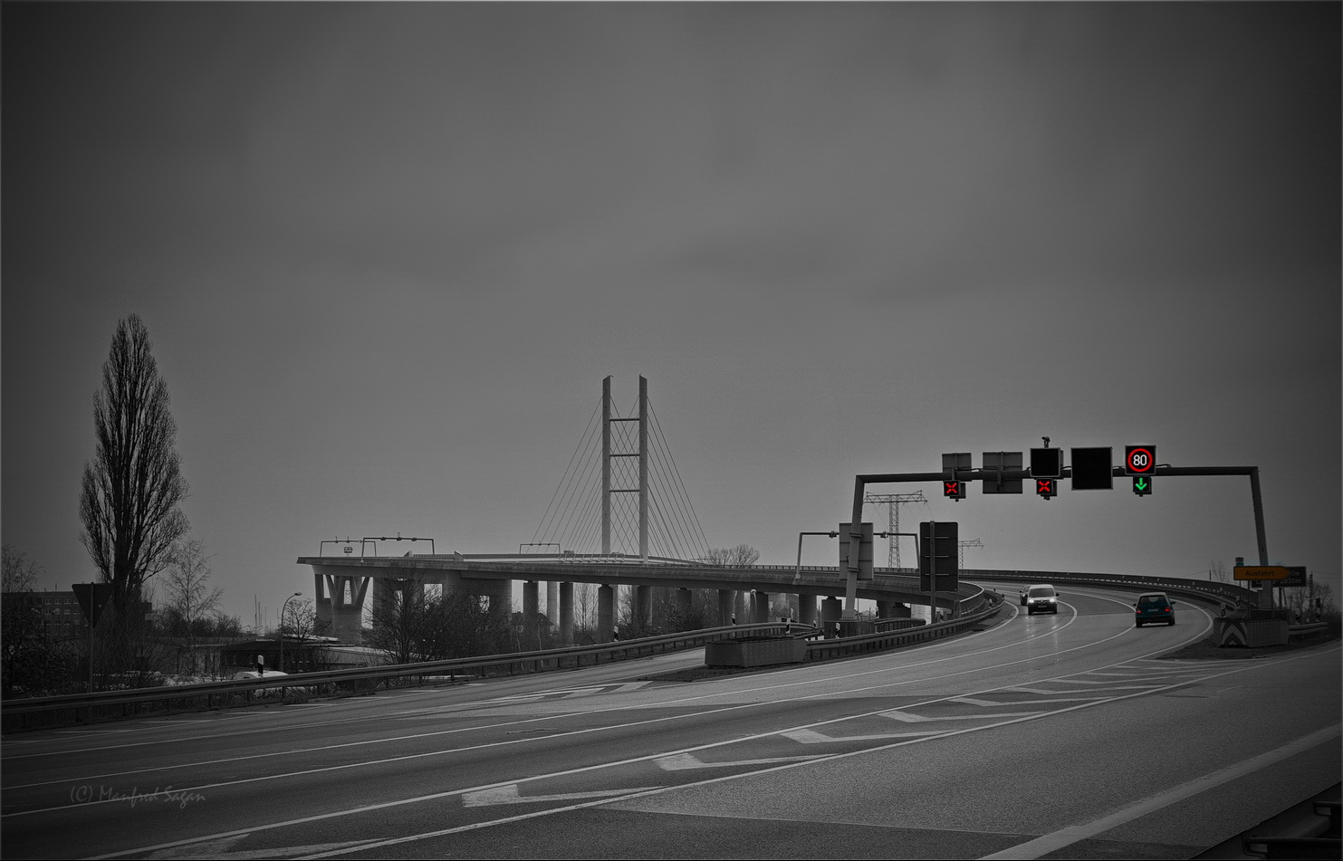 Rügenbrücke - dem miesen Wetter angepasst... 