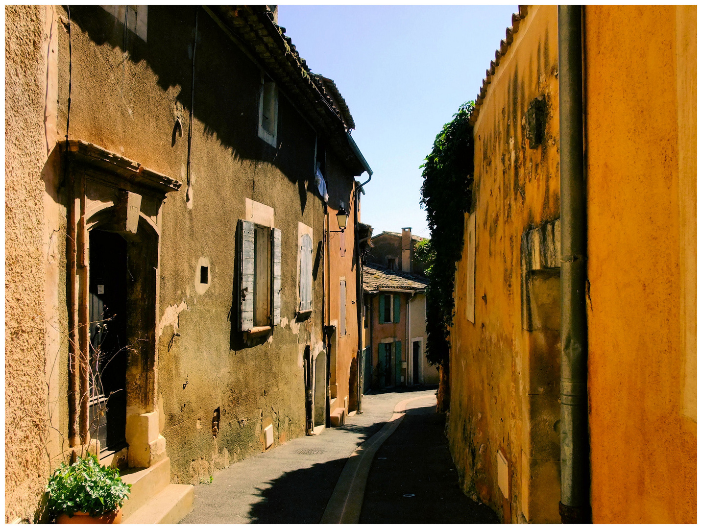 Ruelle à Roussillon