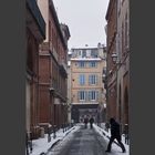 Ruelle dans Toulouse sous la neige