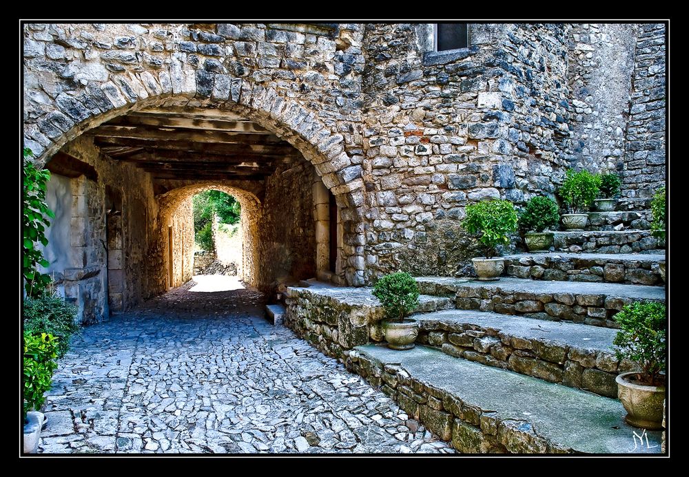 Ruelle de Banon 04