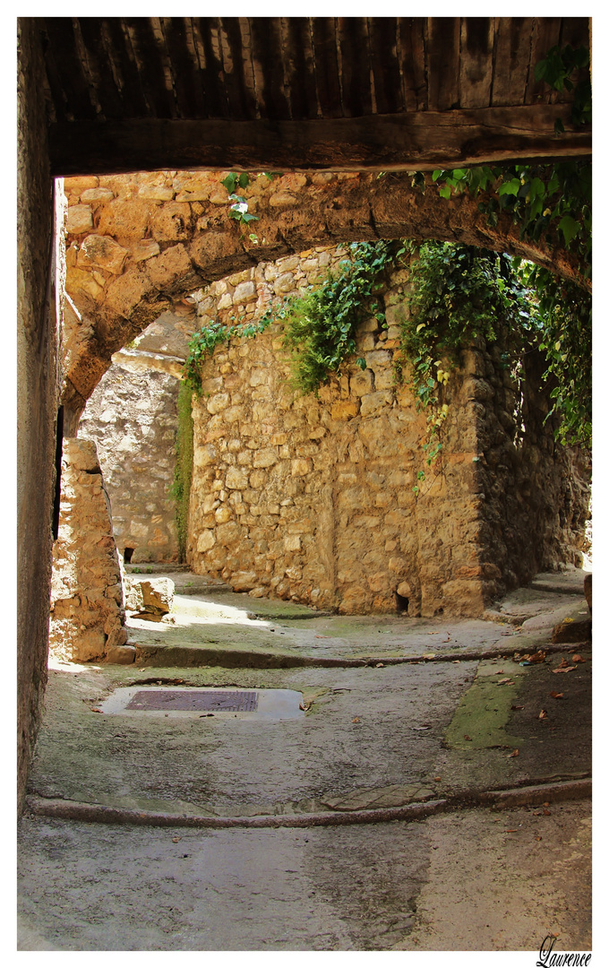 Ruelle de Fayence.