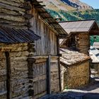 Ruelle de Saint-Véran (Hautes Alpes)