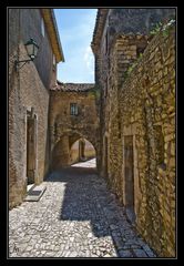 Ruelle du Vieux Banon 04