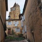 Ruelle et église de Lavardens (Gers)