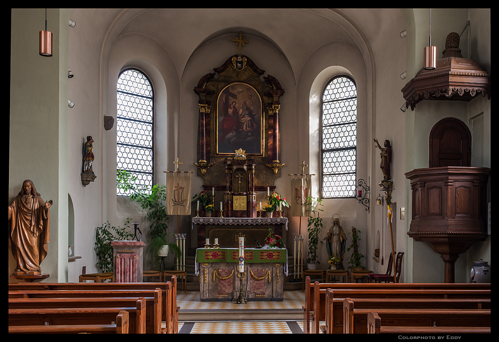 Rüsselsheim-Hassloch - "Kath. Kirche zur Heiligen Dreifaltigkeit"