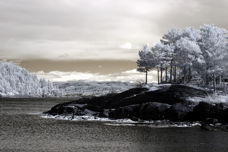 Ruhe am Namsenfjord (Norge) im Mai 2012