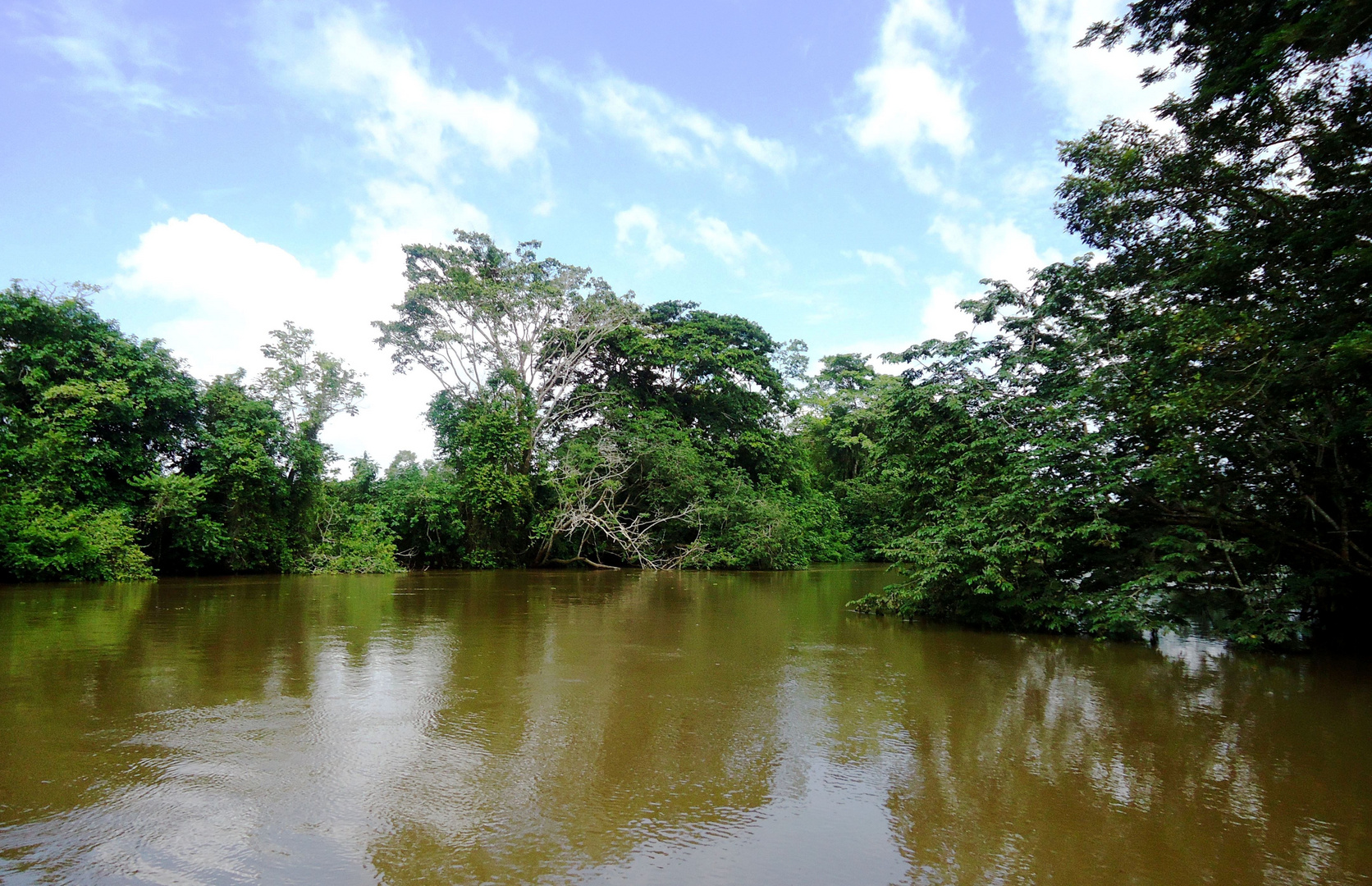 Ruhe und Stille am Fluss