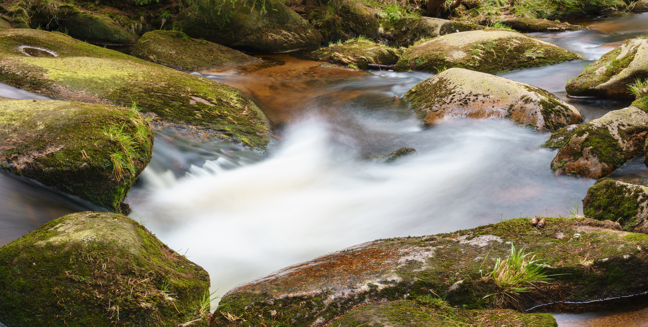 ~~~ Ruheloses Wasser ~~~