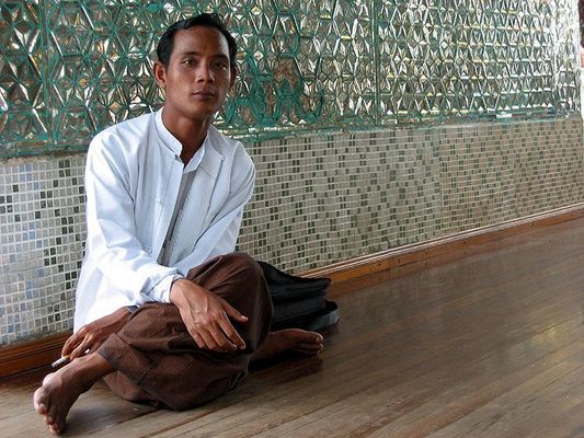 Ruhepause - Schwegadon Pagode - Yangon