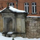 Ruheplatz an der Friedhofsmauer