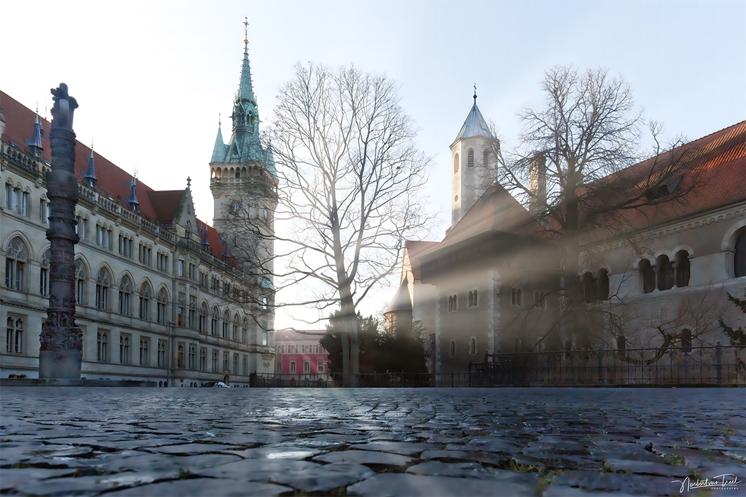 Ruhfäutchenplatz 9:30 Uhr