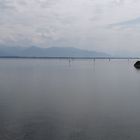 ruhig liegt der See