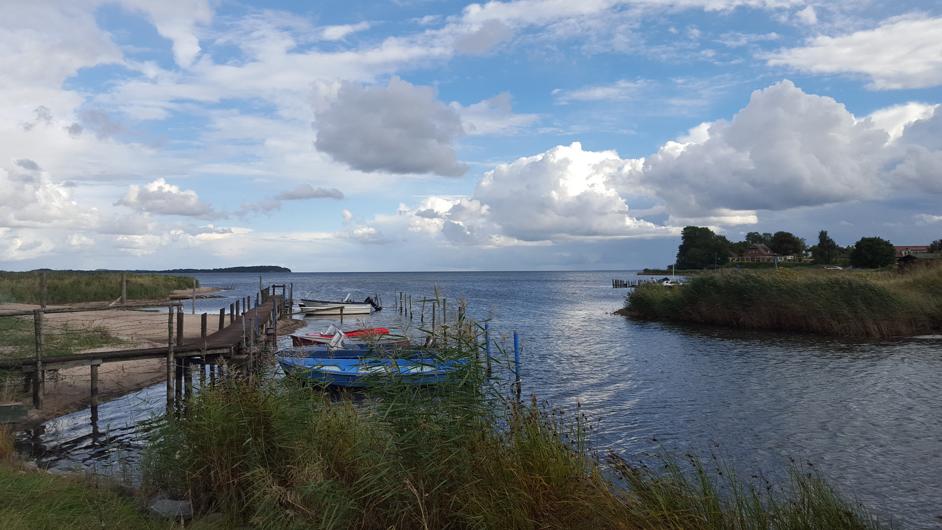 ruhiger Hafen auf Rügen