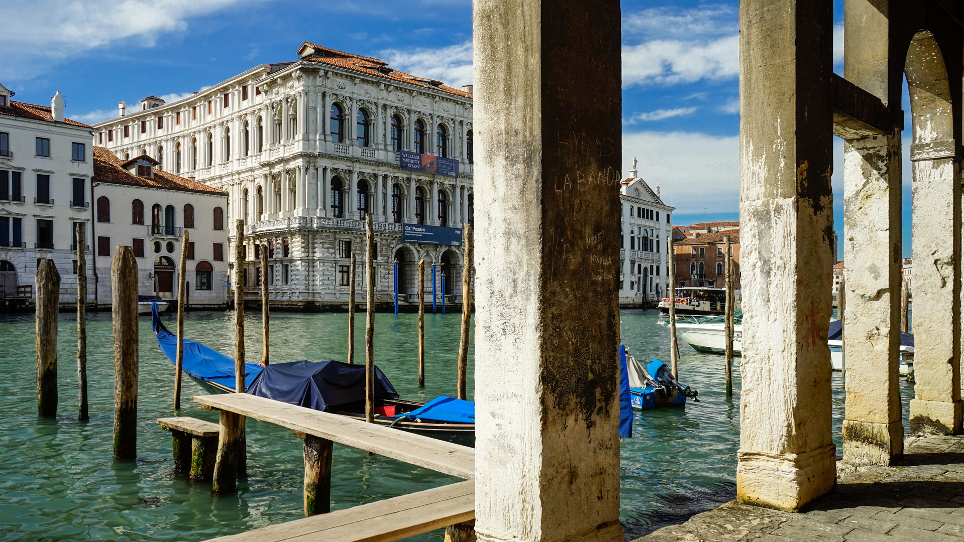 Ruhiger Zugang zum Canal Grande