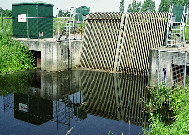 Ruhiges Wasser von Leon Van Roosmalen