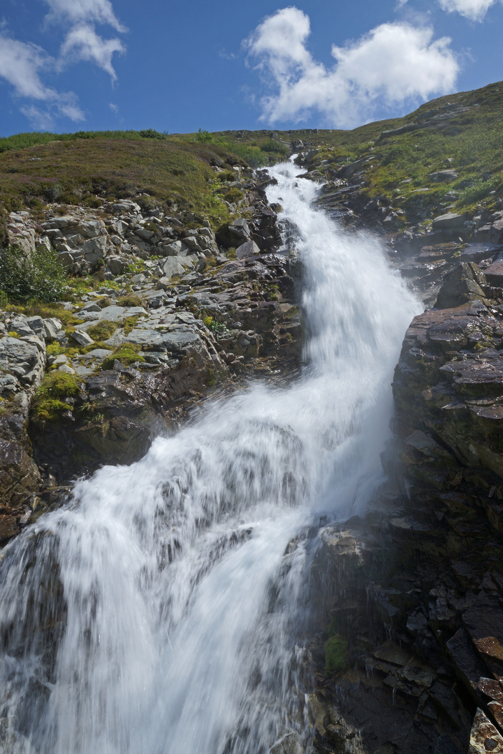 ruhiges Wasser im Silvretta Gebiet