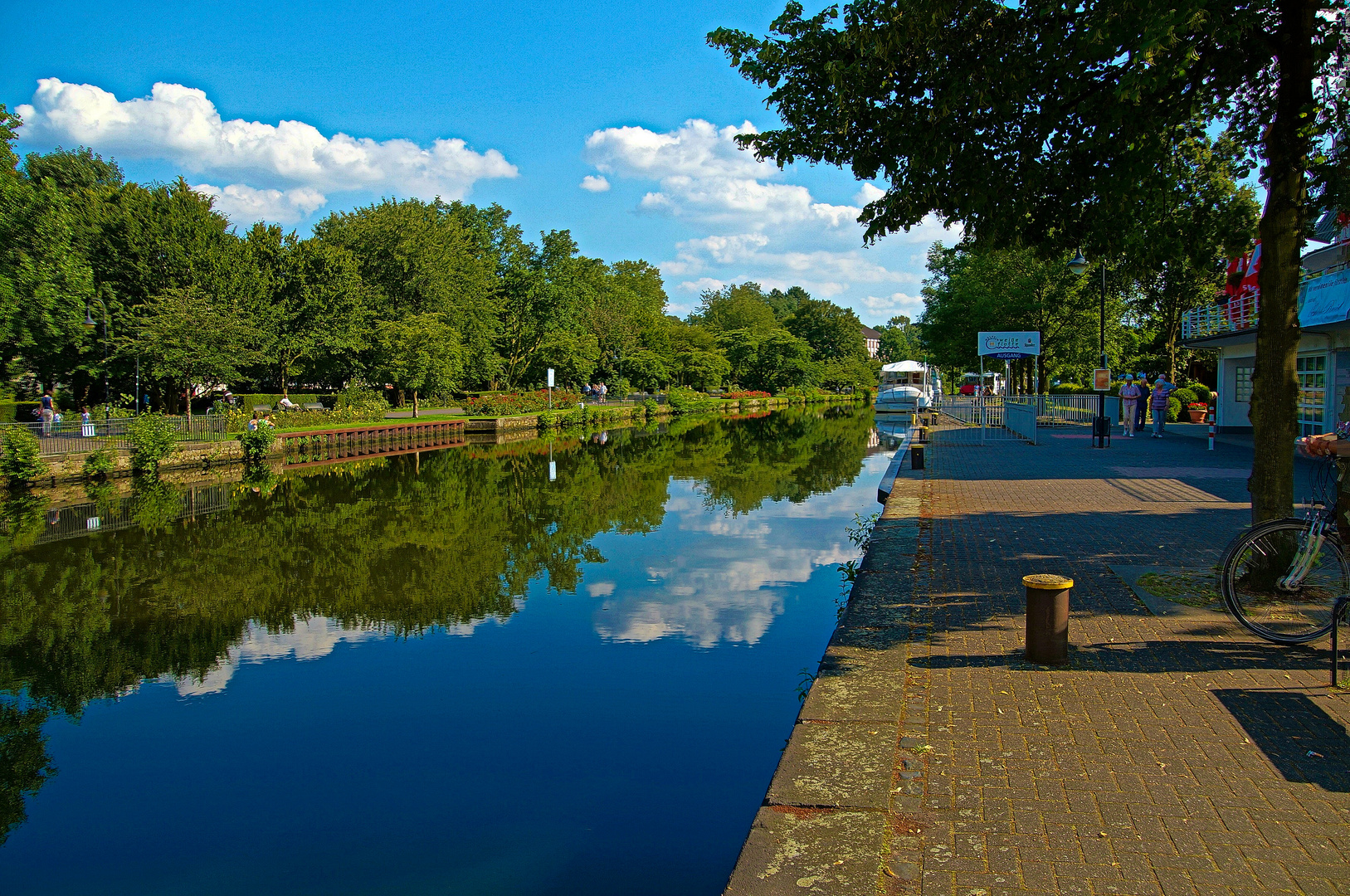 Ruhr (Spieglung)