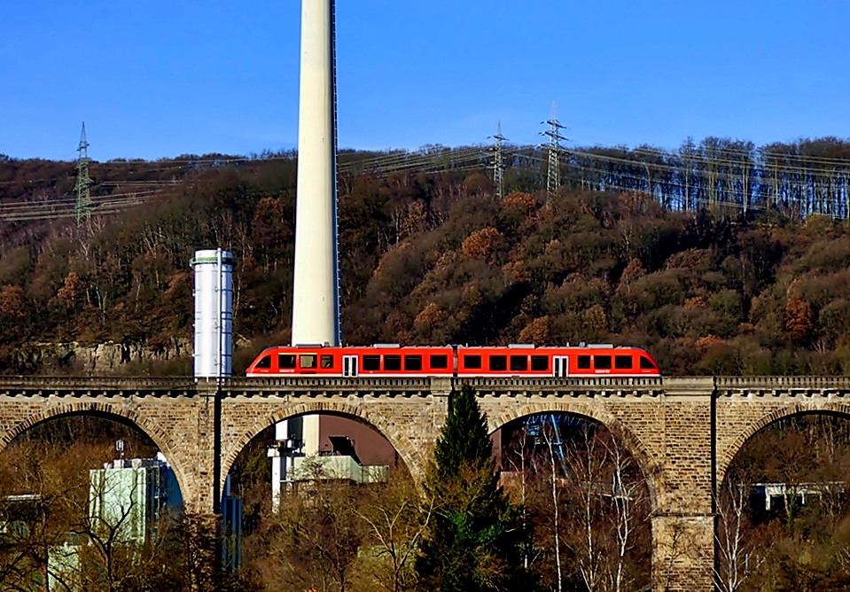 Ruhr-Viadukt in Herdecke . . .