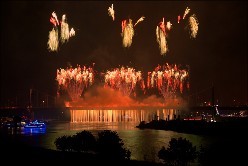 Ruhrort in Flammen IX ...