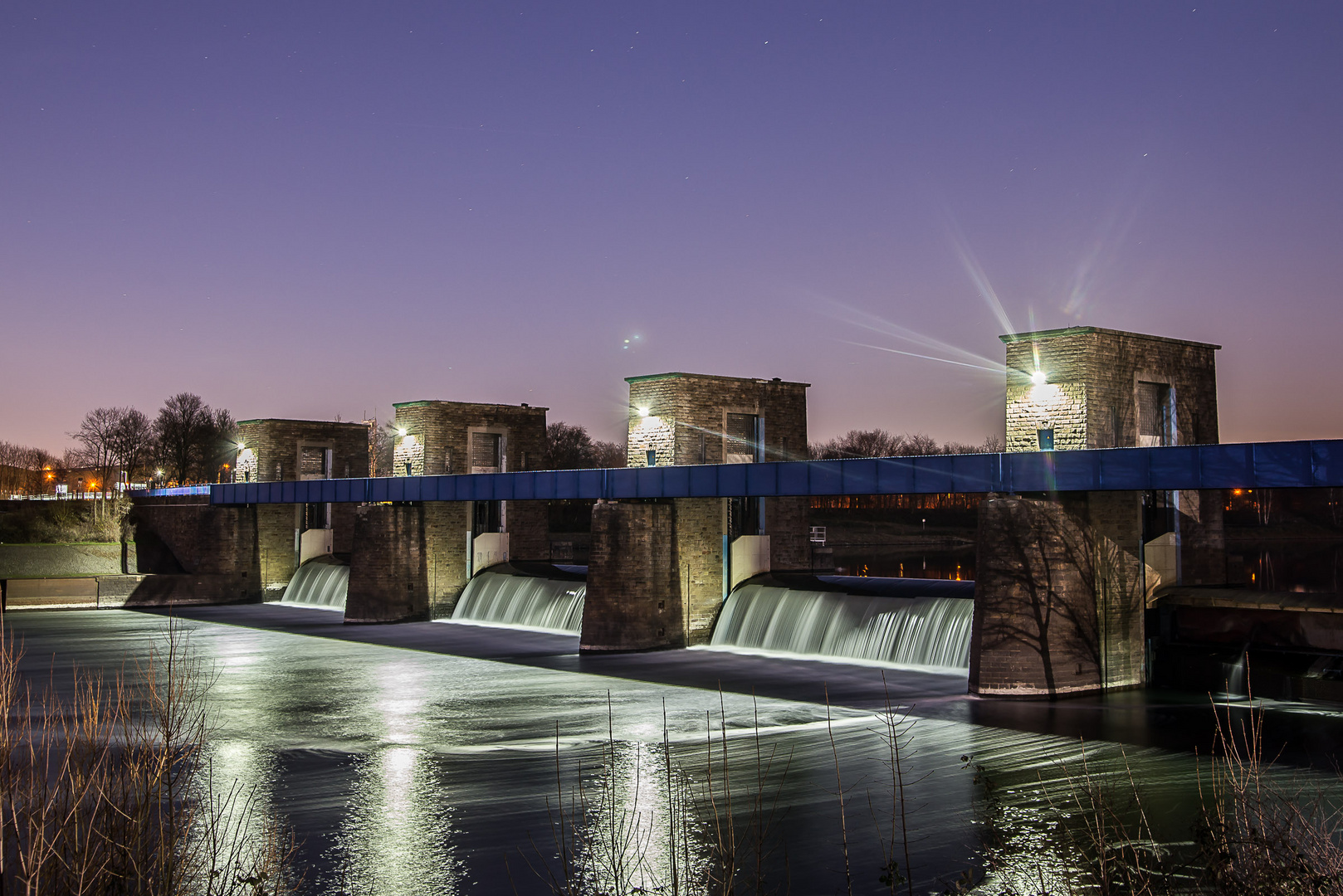 Ruhrstaudamm Duisburg