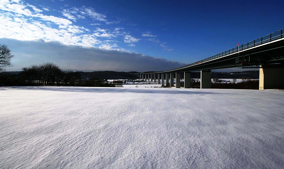 Ruhrtalbrücke im Winter