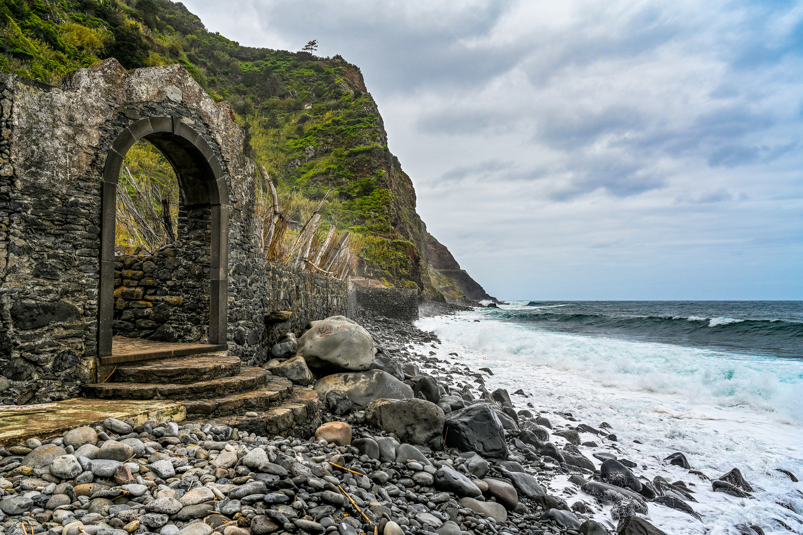 Ruínas de São Jorge 01