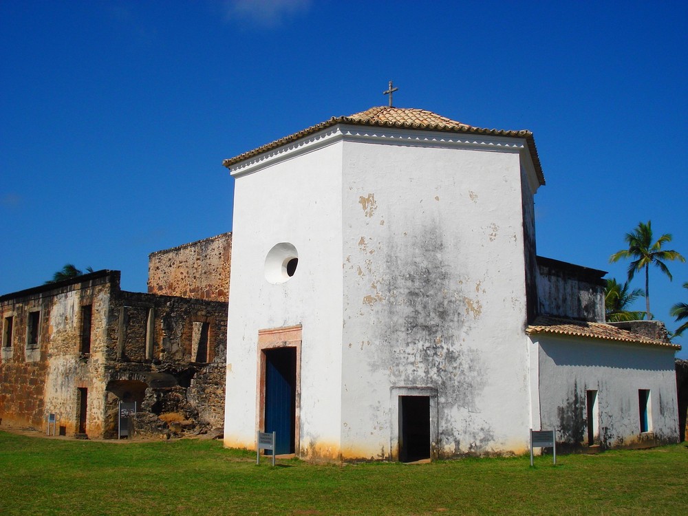 RUINAS DO CASTELO GARCIAS D ÁVILA- PRAIA DO FORTE- BAHIA