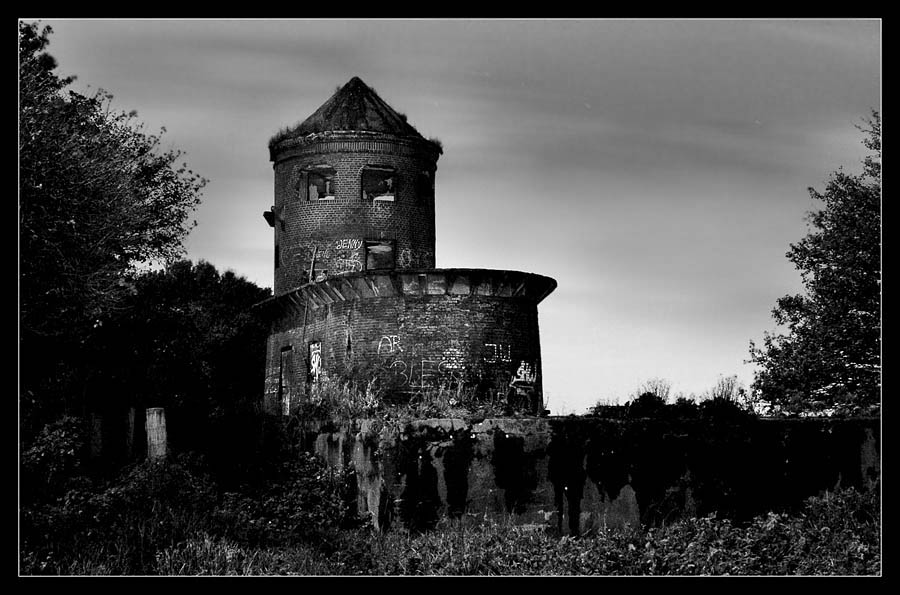 Ruine bei Nacht