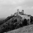 RUINE DER BURG CACHTICE