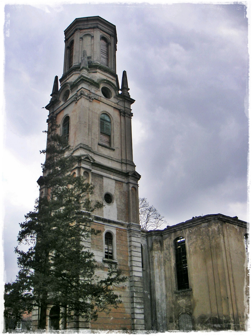 Ruine der evangelischen Kirche in Friedeberg/ Mirsk