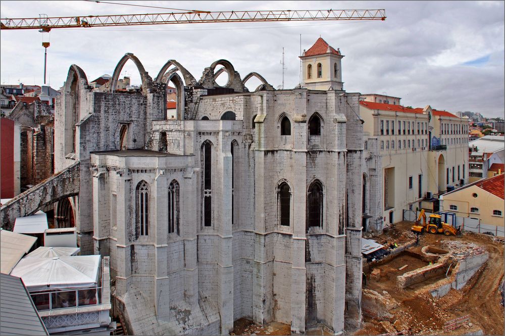 Ruine der Karmeliter-Klosterkirche Igreja do Carmo