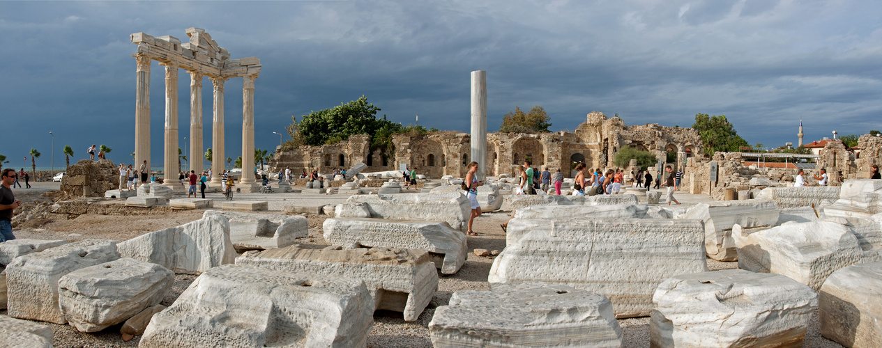 Ruine des Apollon Tempel in Side