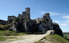 Ruine des Schlosses Ogrodzieniec (Polen)