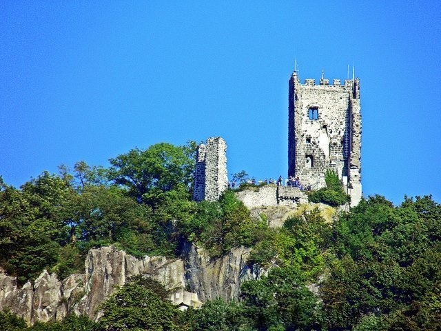 Ruine Drachenfels