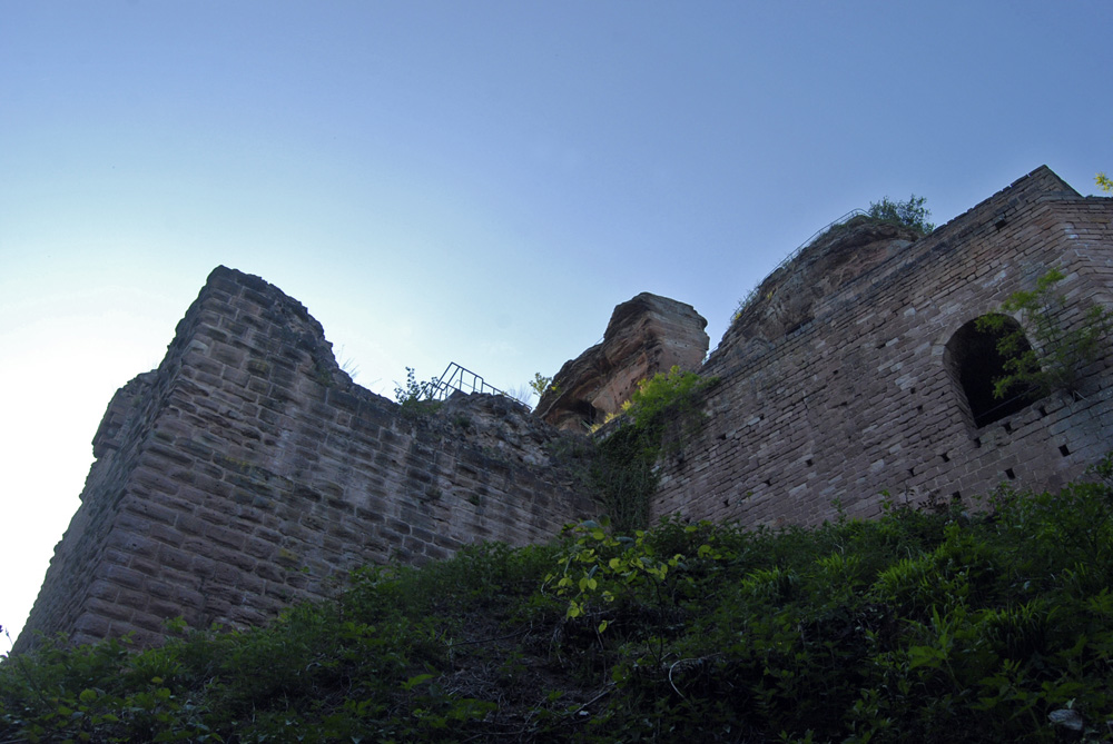 Ruine Drachenfels